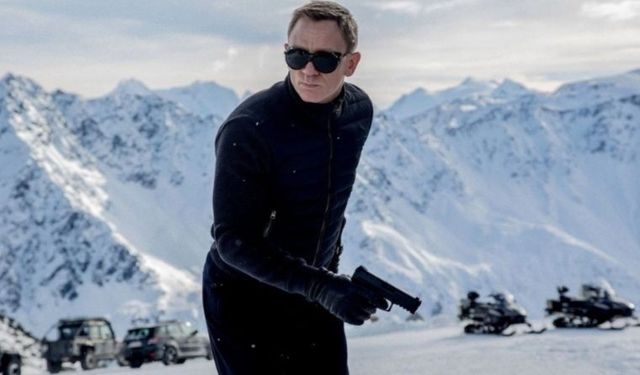 'James Bond'a hayat veren Daniel Craig'den rekor bağış