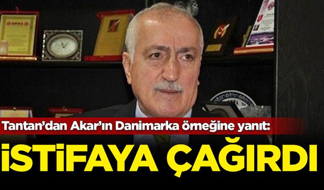 Eski İçişleri Bakanı Hulusi Akar’ı istifaya çağırdı