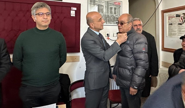 İYİ Partili meclis üyeleri istifa edip CHP’ye geçti