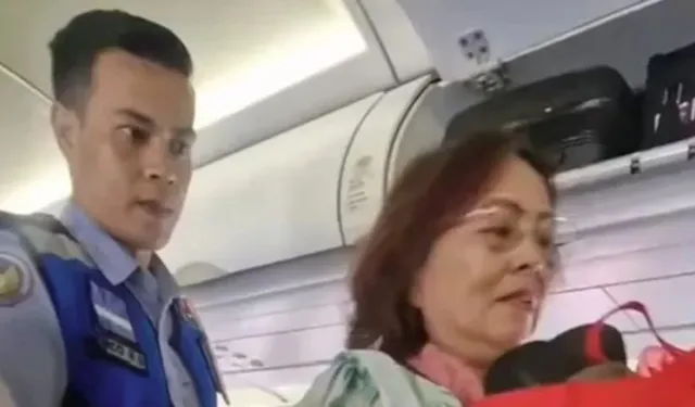 Uçakta bomba şakası! Yaşlı kadın apar topar indirildi
