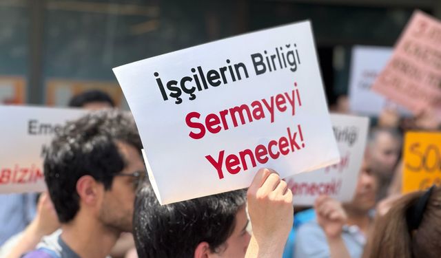 KRT TV emekçilerinin hak arayışı sürüyor: Hakkımızın hemen, şimdi verilmesi dışında hiçbir senaryoyu ve teklifi kabul et