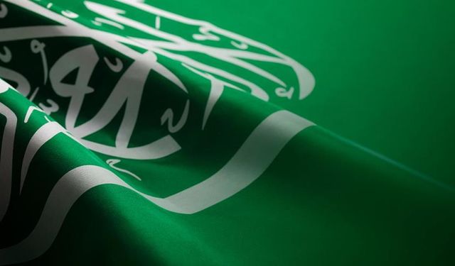 Suudi Arabistan, İsrail'in İran'a saldırılarını kınadı