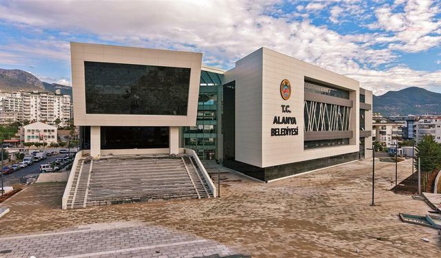 Alanya Belediyesi, 112. kez mühürlenen ruhsatsız tesisin işletmecisi hakkında suç duyurusunda bulunacak