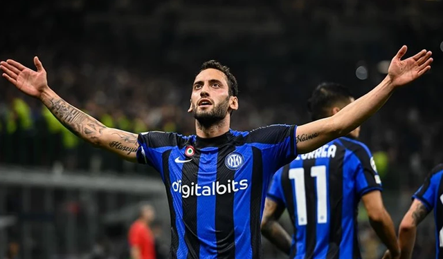 Hakan Çalhanoğlu'ndan flaş transfer çıkışı: Bir telefonu yeter