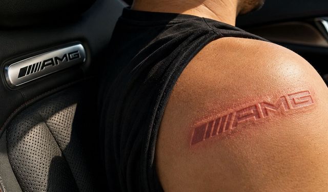 Otomobil devine şok suçlama: Koltuktaki logo sürücüleri yaktı