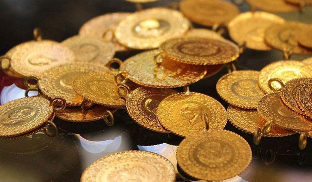 Altın fiyatlarında sert düşüş! Kritik seviyeler aşağı yönlü kırıldı