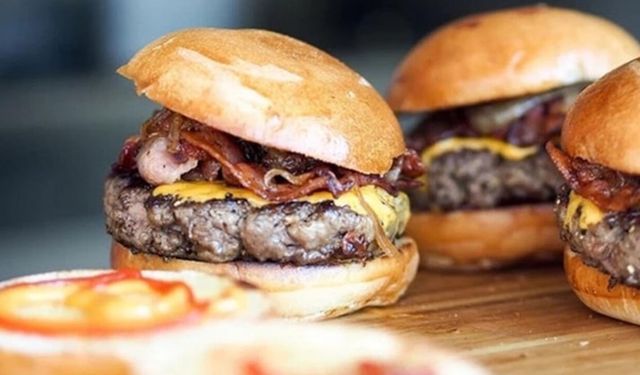 Milyar dolarlık dev çöktü! Ünlü restoran zincirlerinde flaş gelişme