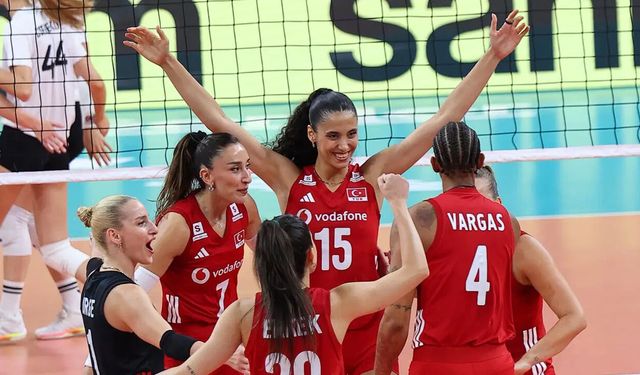 Macaristan'a şans tanımadık: Filenin Sultanları'ndan Avrupa Şampiyonası'nda 3'te 3
