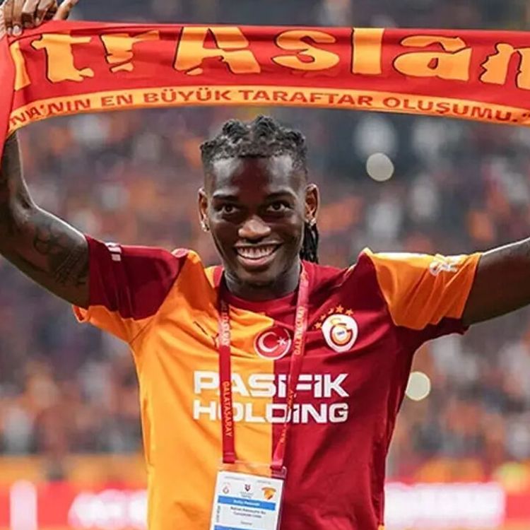 Galatasaray'dan Rafael Leao için dev anlaşma! Bonservisi ve maaşı belli oldu