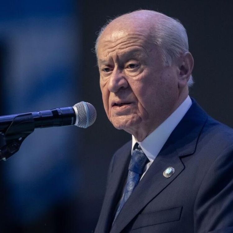 Bahçeli’nin talimatıyla “Terörsüz Türkiye” sürecine özel türkü