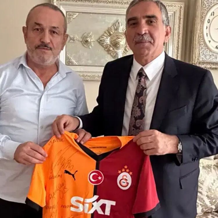 'Sayın Öcalan'a özgürlük!' demişti: Ev hapsindeki UltrAslan liderine MHP’den dikkat çeken ziyaret