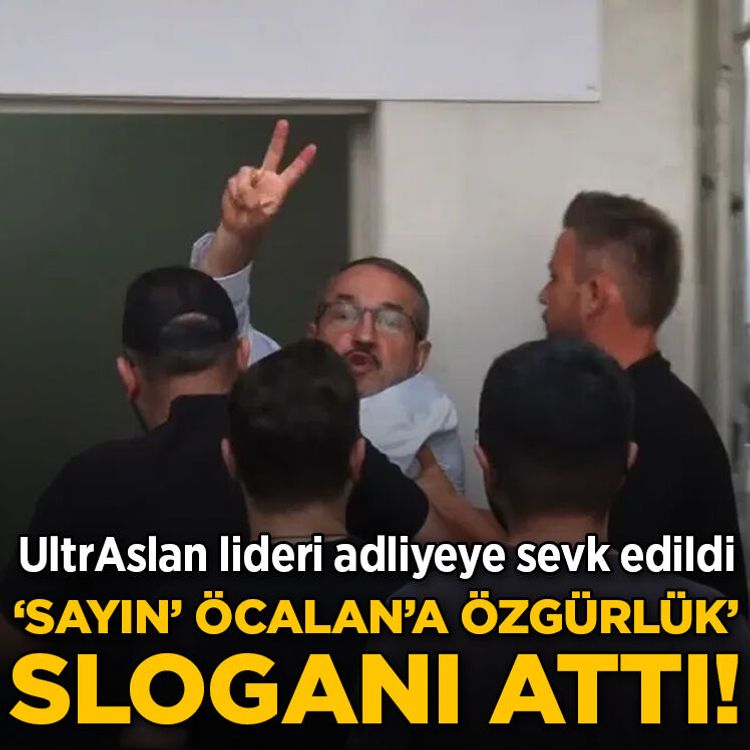 Son Dakika... UltrAslan tribün lideri Sebahattin Şirin adliyeye sevk edilirken 'Öcalan'a özgürlük' sloganı attı