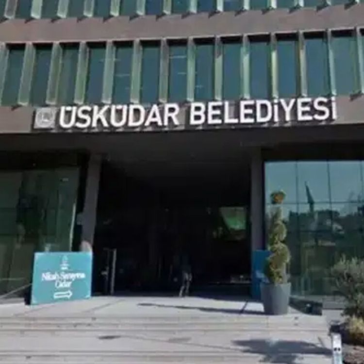 Üsküdar'da seçim ablukası! Yollar trafiğe kapatıldı