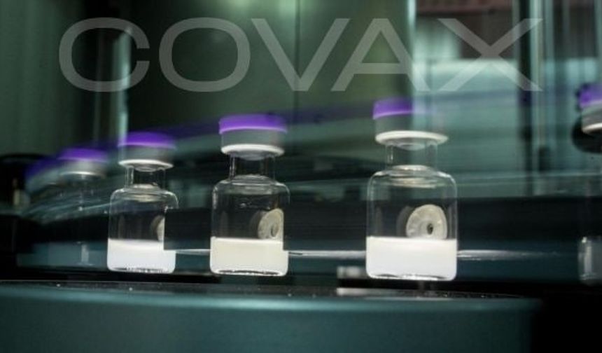 Bu, COVAX’ın ilk başarısı, ancak ilaç şirketlerinden yeterli miktarda aşı tedariki için ciddi bir şekilde mücadele etti.