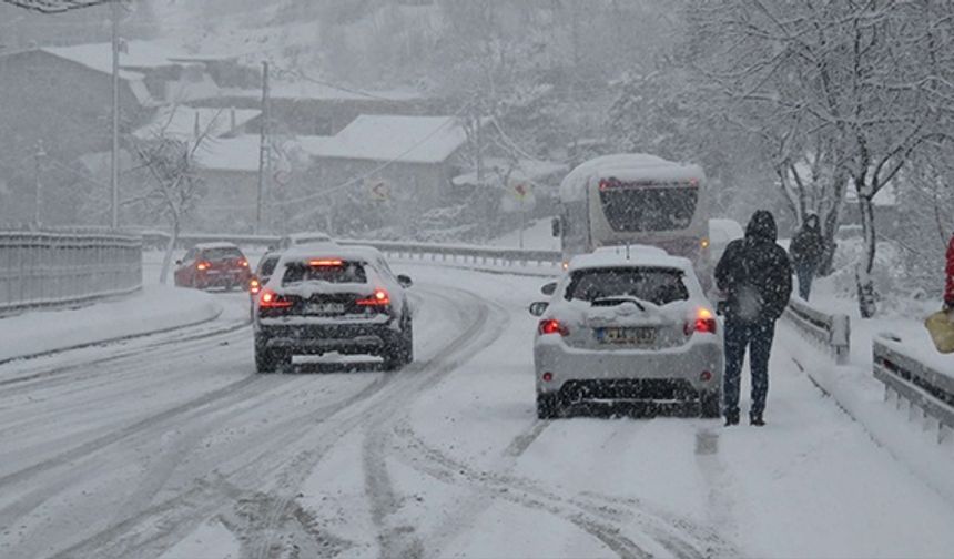 İstanbul'a yeniden kar geliyor