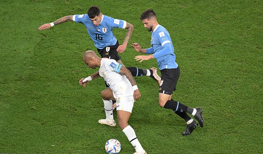 Uruguay'a galibiyet yetmedi: Portekiz ve Güney kore turladı!