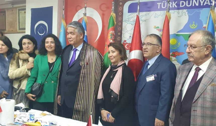 Türksoy Genel Sekreteri Raev İstanbul'da STK temsilcileri ile buluştu