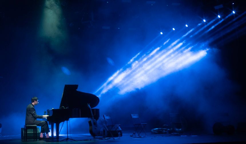 Ünlü piyanist Evgeny Grinko'dan Türkiye'de turnesi