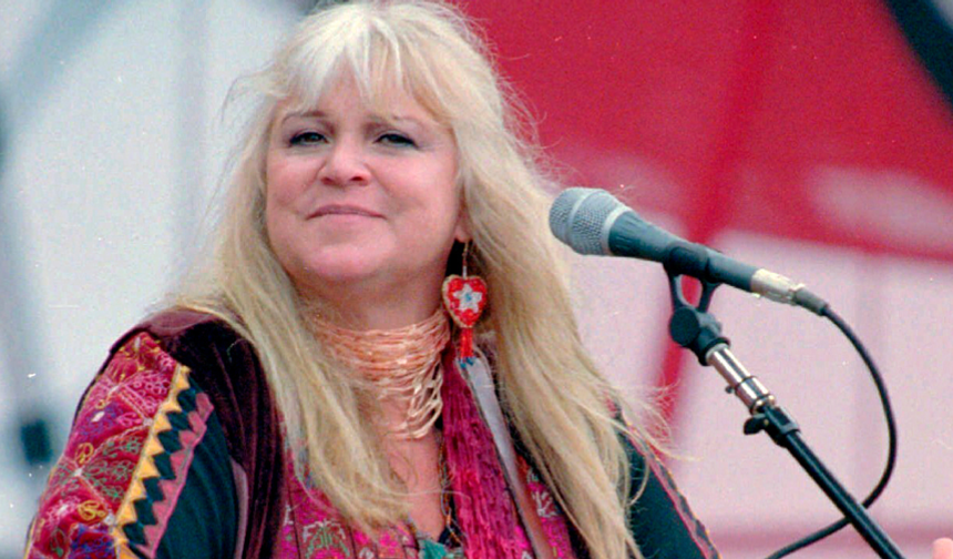 Dünyaca ünlü şarkıcı Melanie Safka, 76 yaşında hayatını kaybetti