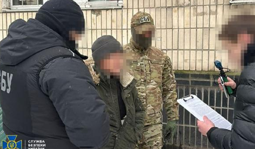 Ukrayna Güvenlik Servisi, Rus ajanını suçüstü yakaladı