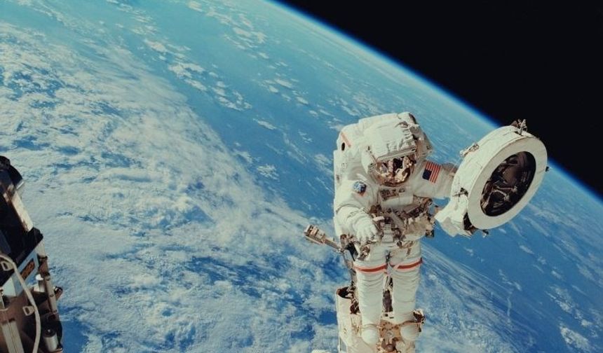 NASA bütçesine 6 milyar dolarlık kesinti