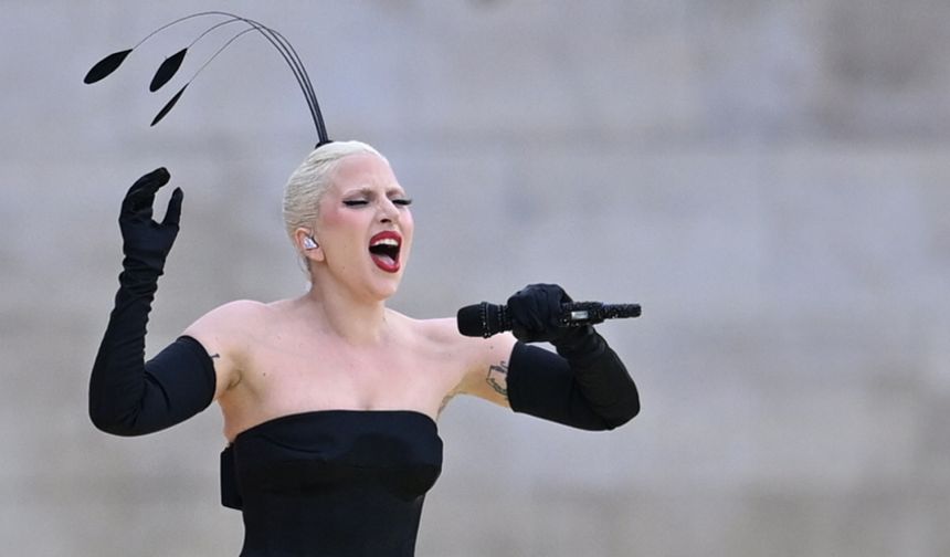 Lady Gaga'dan ücretsiz halk konseri verdi: 2,1 milyon kişi izlemeye geldi!
