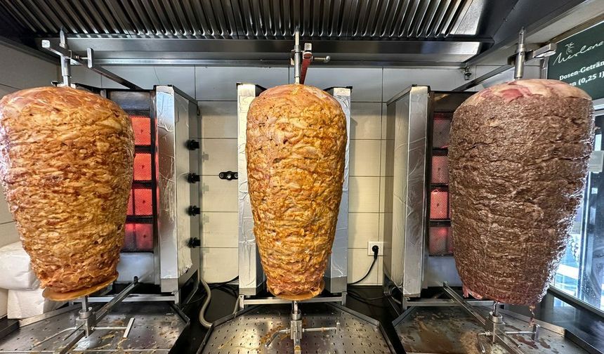 Almanya'da 'dönerci' krizi: Kriterleri karşılamıyor