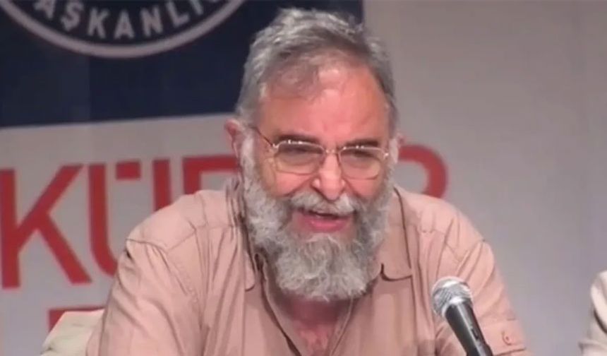 Tarihçi Prof. Dr. Mete Tunçay hayatını kaybetti
