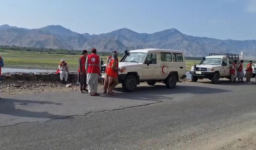 Türkiye'den deprem sonrası Afganistan'a yardım