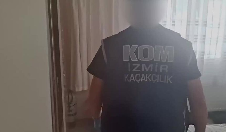 İzmir’de kaçakçılık operasyonu: 5 şüpheli tutuklandı