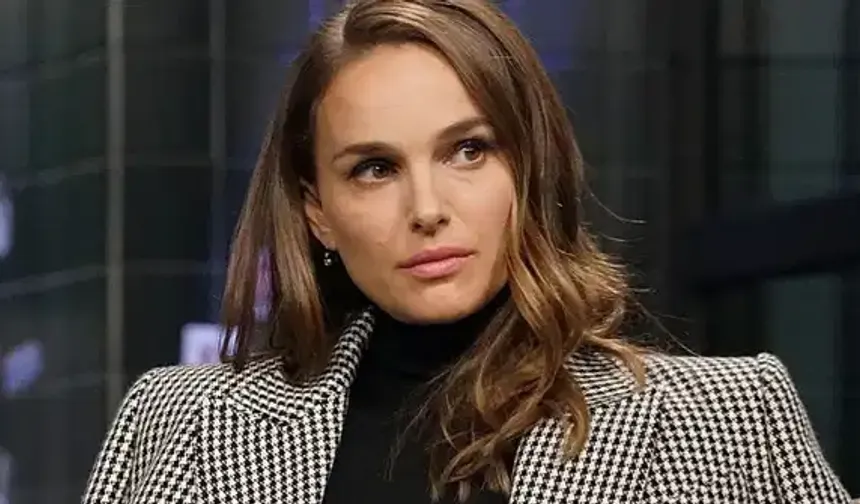 Natalie Portman İstanbul'da: Yüzünü gizlemeye çalıştı