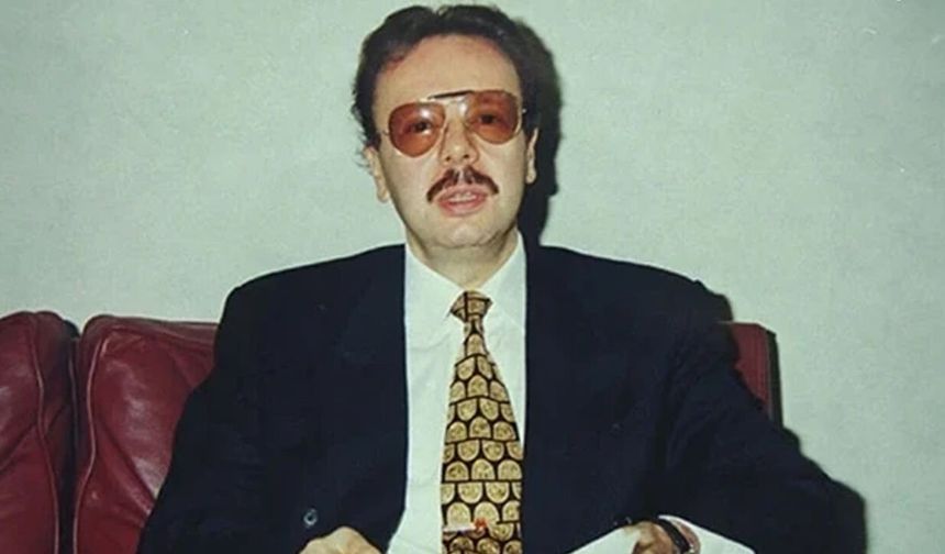 Eski Bakan Arif Ahmet Denizolgun için feth-i kabir işlemi başladı