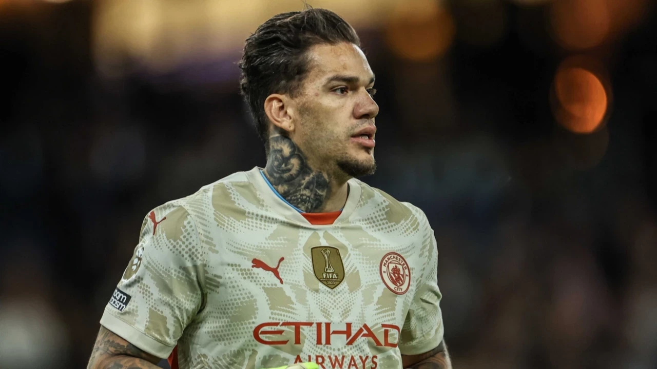 Manchester City Ederson Transferini Bilmeceye Cevirdi Th9V