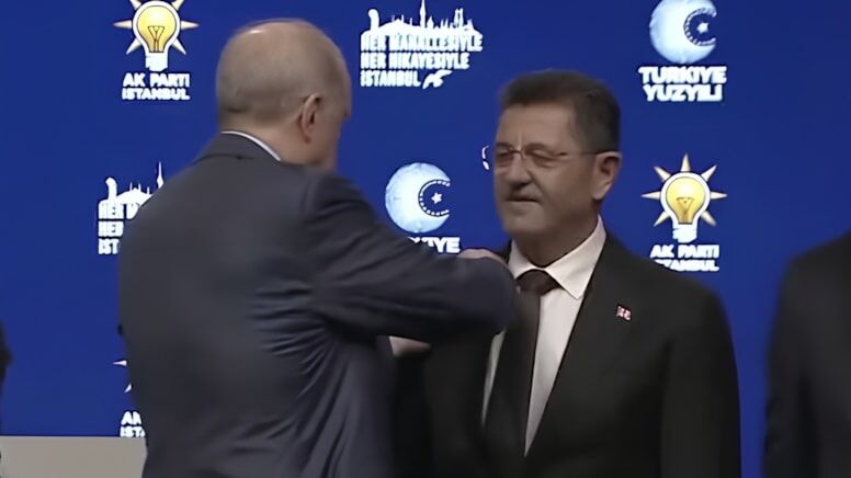 AK Parti'ye geçen Orhan Çerkez'in makam odasında dikkat çeken değişiklik! Atatürk tablosu kaldırıldı
