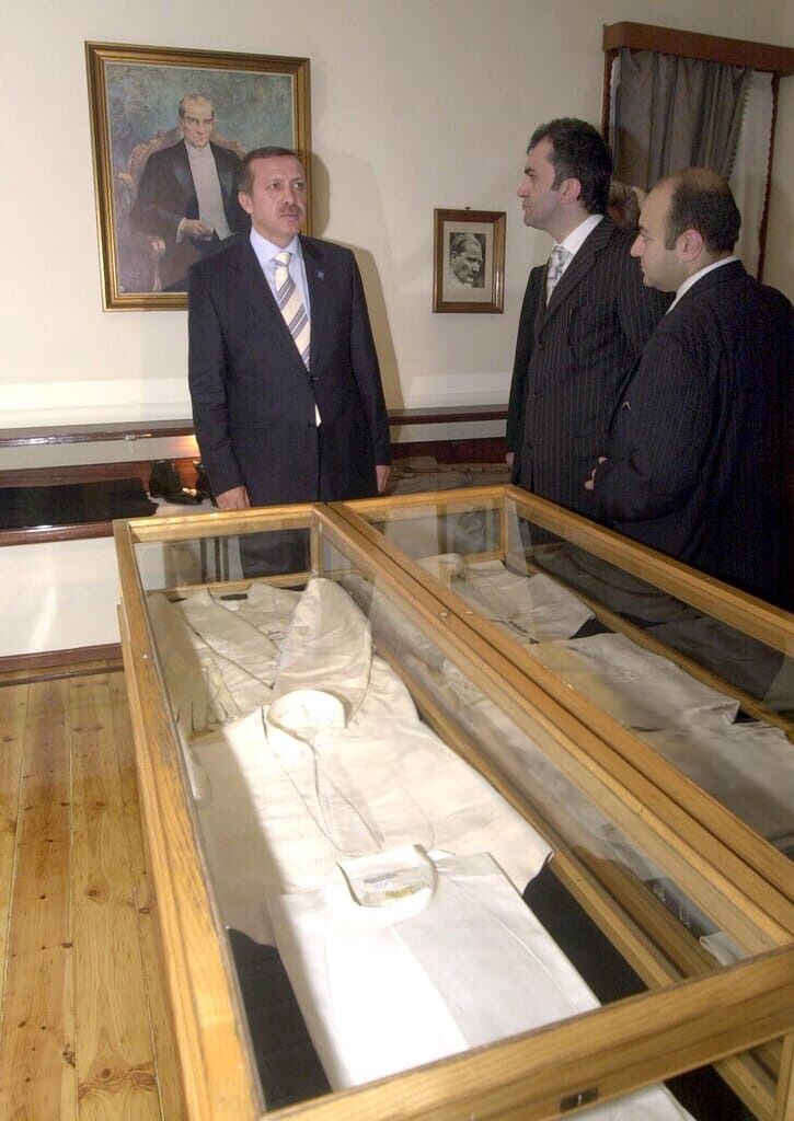 Egemenb Ataturk Evi (1)